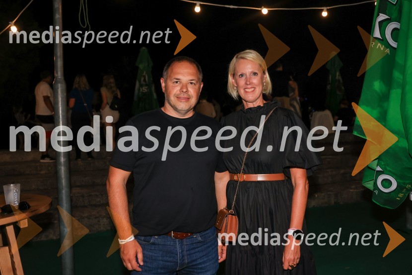 Jure Struc, direktor, Zavod za turizem Maribor;  Petra Juvančič, izvršna direktorica, Združenje Manager59. festival Pivo in cvetje Laško, otvoritev festivala