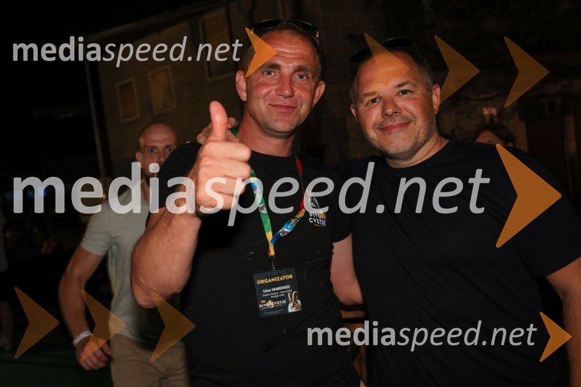  Urban Kramberger,  direktor festivala Pivo in cvetje, manager blagovne skupine PLU;  Jure Struc, direktor, Zavod za turizem Maribor59. festival Pivo in cvetje Laško, otvoritev festivala