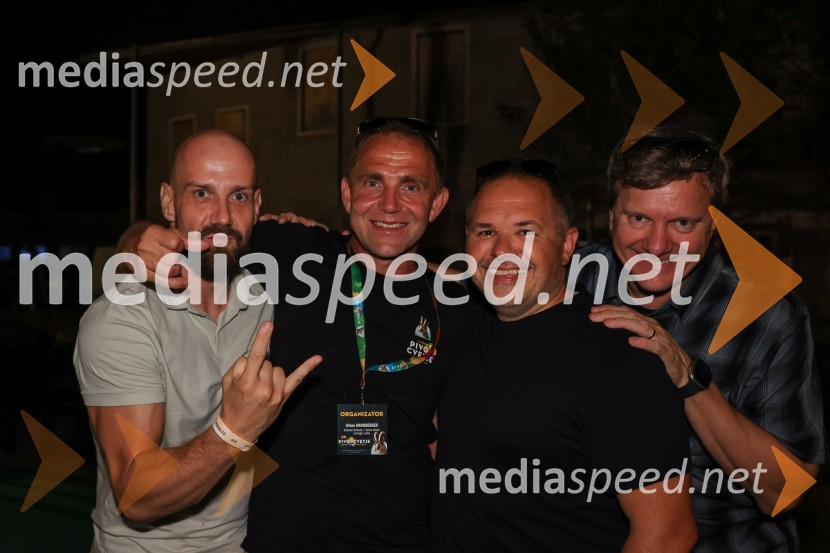  ... ;  Urban Kramberger,  direktor festivala Pivo in cvetje, manager blagovne skupine PLU;  Jure Struc, direktor, Zavod za turizem Maribor;  ... 59. festival Pivo in cvetje Laško, otvoritev festivala