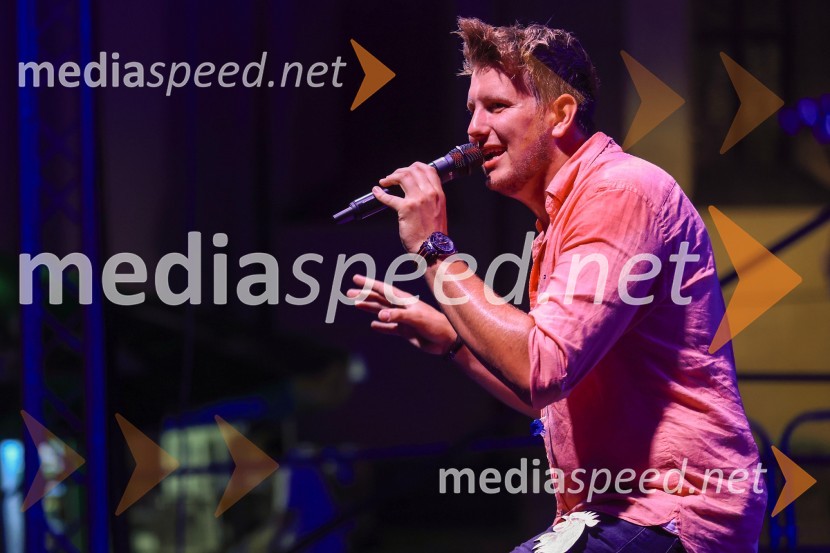  Til Čeh, pevec59. festival Pivo in cvetje Laško, otvoritev festivala