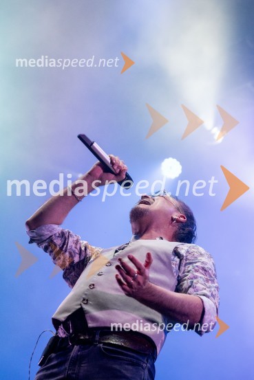  Zlatan Stipišić - Gibonni, pevec59. festival Pivo in cvetje Laško, otvoritev festivala