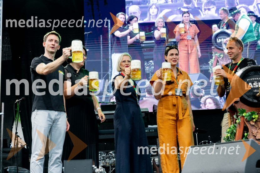  Marko Šantej, župan, Občina Laško;  Dubravka Kalin, generalna direktorica, Direktorat za turizem na Ministrstvu za gospodarstvo, turizem in šport;  Marta Bulhak, direktorica Pivovarna Laško Union;  Tina Belej, vodja trajnostnega razvoja in korporativnega sodelovanja, Pivovarna Laško Union;  Urban Kramberger,  direktor festivala Pivo in cvetje, manager blagovne skupine PLU59. festival Pivo in cvetje Laško, otvoritev festivala