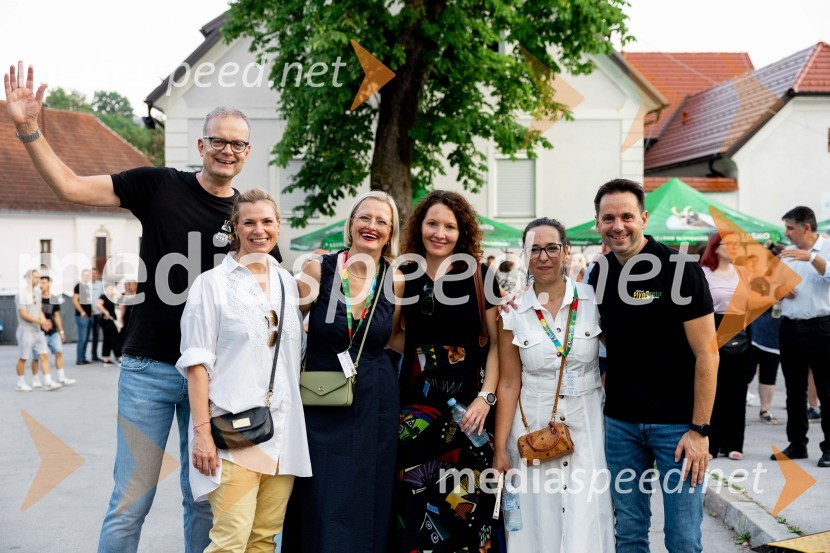  ... ;  Tanja Subotić Levanič, direktorica korporativnih odnosov, Pivovarna Laško Union;  Marta Bulhak, direktorica Pivovarna Laško Union;  ... ;  ... ;  ... 59. festival Pivo in cvetje Laško, otvoritev festivala