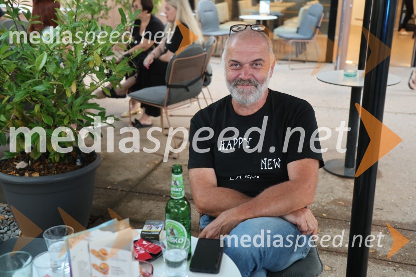 Gala večer slovenske popevke na Festivalu Arsana