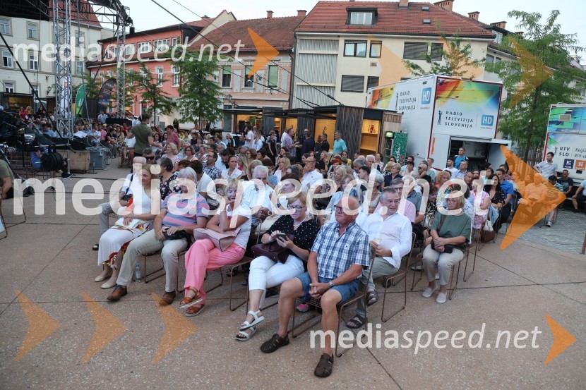Gala večer slovenske popevke na Festivalu Arsana