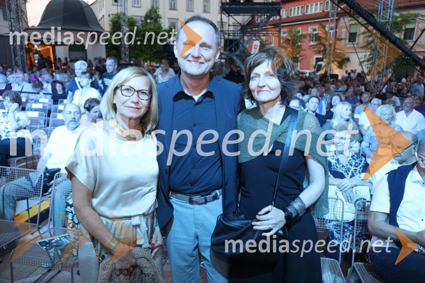  Duška Medved; dr. Samo Peter Medved,  podžupan, Mestna občina Maribor ;  ... Gala večer slovenske popevke na Festivalu Arsana