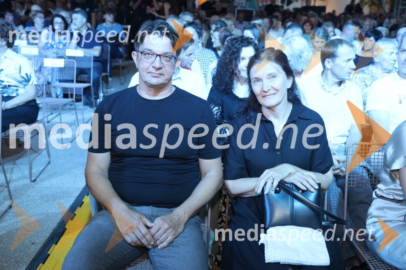 Gala večer slovenske popevke na Festivalu Arsana