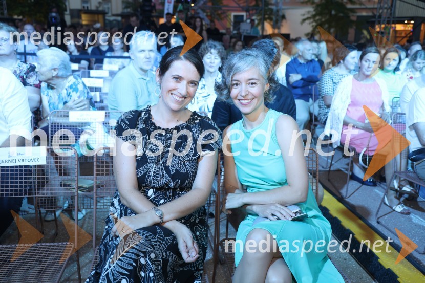  ... ;  Klavdija KraljGala večer slovenske popevke na Festivalu Arsana