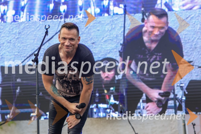  Simon Vadnjal, novinar in glasbenikFestival Pivo in cvetje 2024, petek