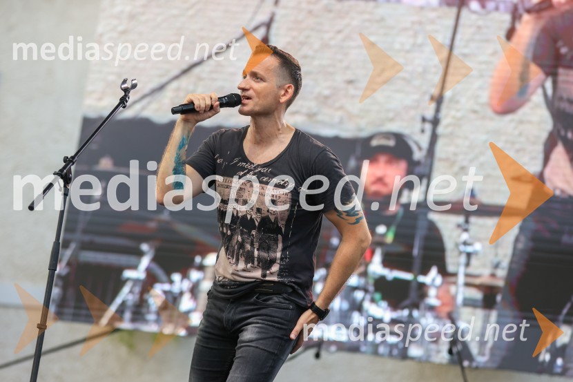  Simon Vadnjal, novinar in glasbenikFestival Pivo in cvetje 2024, petek