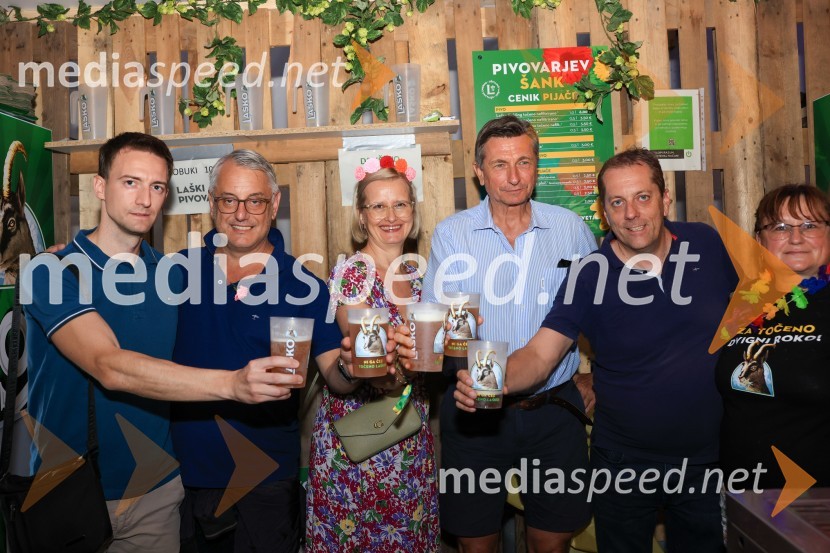  Marko Šantej, župan, Občina Laško;  Matjaž Han, minister za gospodarstvo, turizem in šport;  Marta Bulhak, direktorica Pivovarna Laško Union;  Borut Pahor, nekdanji predsednik Republike Slovenije;  Tomaž Režun, župan, Občina Radeče;  ... Festival Pivo in cvetje 2024, petek