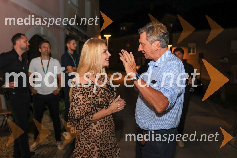  Helena Blagne, pevka;  Borut Pahor, nekdanji predsednik Republike SlovenijeFestival Pivo in cvetje 2024, petek