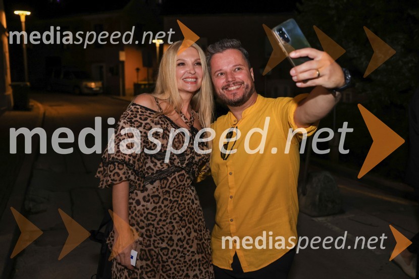  Helena Blagne, pevka;  ... Festival Pivo in cvetje 2024, petek