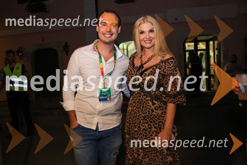  Dejan Vunjak, glasbenik;  Helena Blagne, pevkaFestival Pivo in cvetje 2024, petek