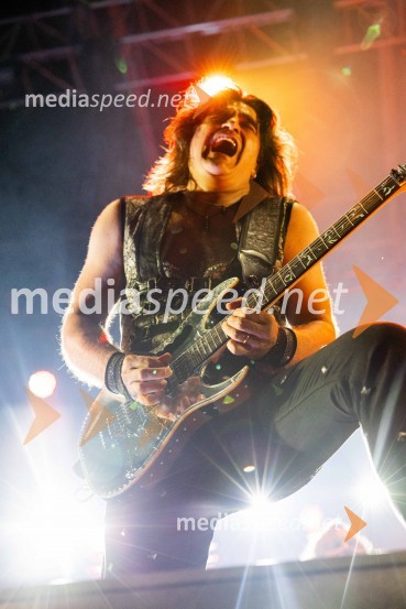  Bor Zuljan, kitarist, Šank rockFestival Pivo in cvetje 2024, petek