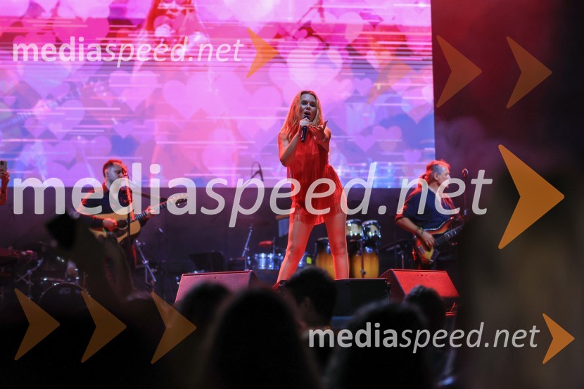  Nika Zorjan, pevkaFestival Pivo in cvetje 2024, sobota