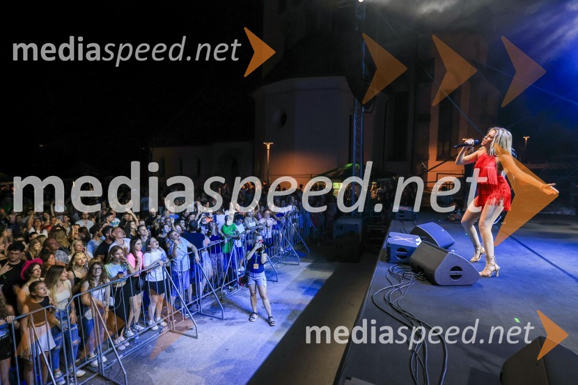  Nika Zorjan, pevkaFestival Pivo in cvetje 2024, sobota