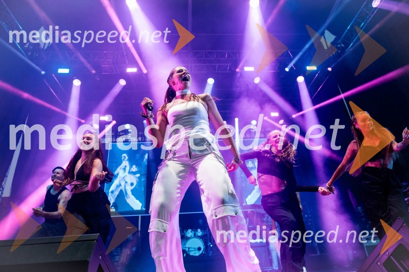  Nina Pušlar, pevkaFestival Pivo in cvetje 2024, sobota