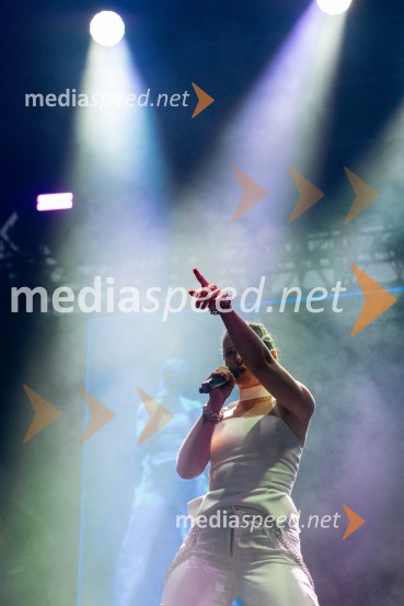  Nina Pušlar, pevkaFestival Pivo in cvetje 2024, sobota