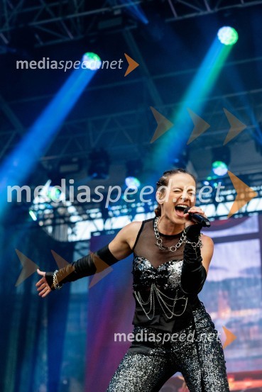  Nina Pušlar, pevkaFestival Pivo in cvetje 2024, sobota