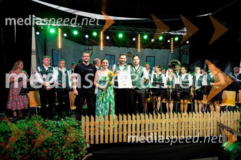 Pivo in cvetje 2024, zaključna povorka