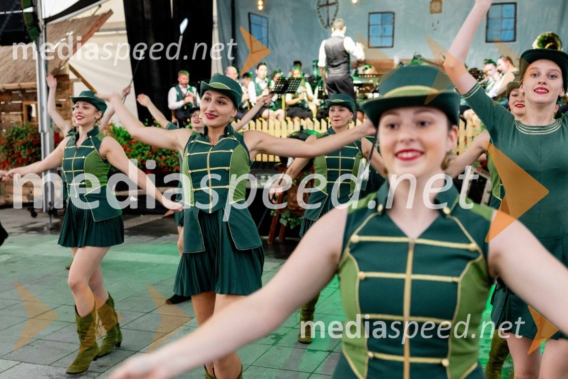 Pivo in cvetje 2024, zaključna povorka