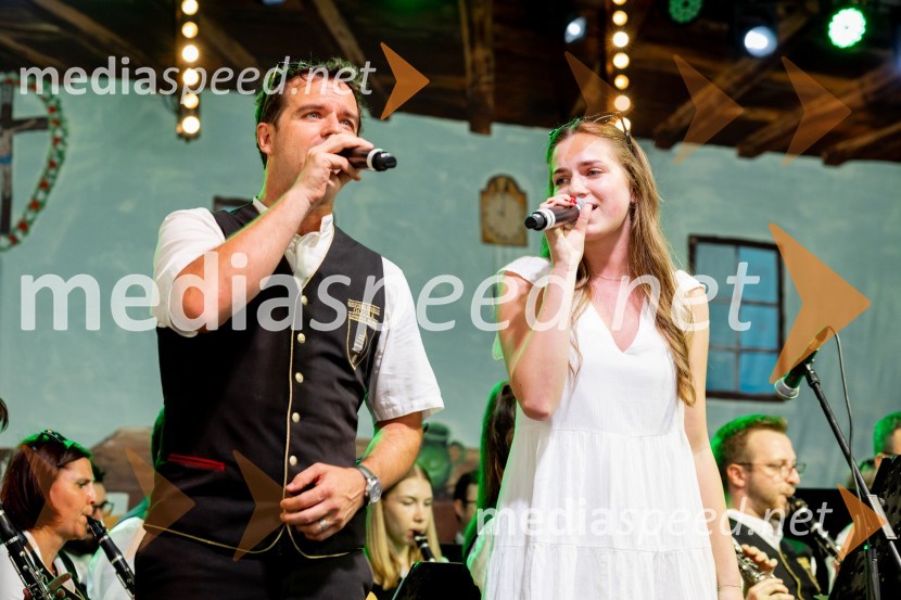 Pivo in cvetje 2024, zaključna povorka