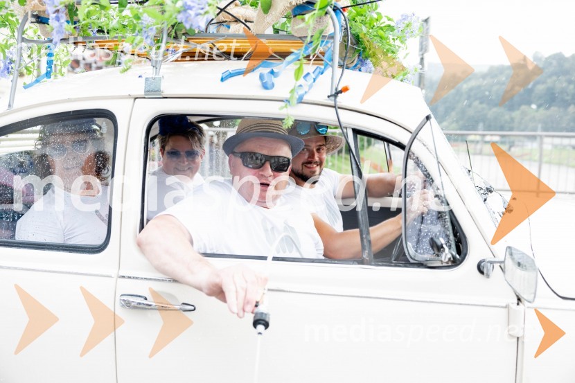 Pivo in cvetje 2024, zaključna povorka