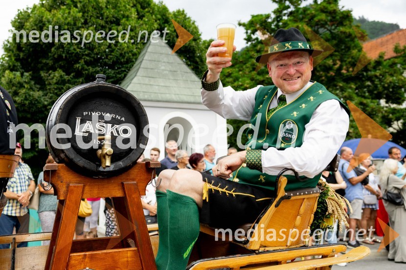 Pivo in cvetje 2024, zaključna povorka