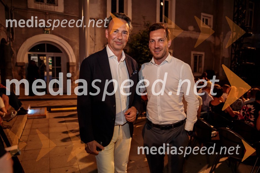  Tomislav Čizmić, predsednik poslovodstva družbe, Telemach Slovenija d.o.o.;  Jerneja  Kamnikar, ustanoviteljica in direktorica Vivo CateringMuzikal Bodyguard, 72. Ljubljana Festival