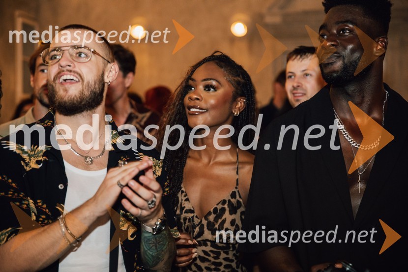  ... ;  Rhianne-Louise McCaulsky, igralka, pevka;  Ben Whitnall, plesalec;  Gustave Die, igralecMuzikal Bodyguard, 72. Ljubljana Festival