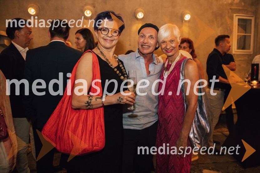  ... ;   Igor  Jelen-Iggy, Hiša umetnosti IGEN Celje;  Barbra Drnač, novinarka, plesalka, koreografinja in televizijska voditeljicaMuzikal Bodyguard, 72. Ljubljana Festival