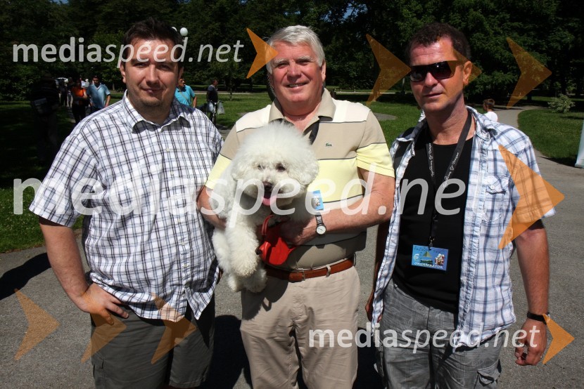 Dr. Rok Štibler, veterinar ter vodja Društva za varstvo in proti mučenju živali Maribor, prim. prof. dr. Erih Tetičkovič, predsednik Društva za varstvo in proti mučenju živali Maribor in Andrej Okreša, novinar Radia City ter tajnik Društva za varstvo in proti mučenju živali Maribor1. Tačkov tek