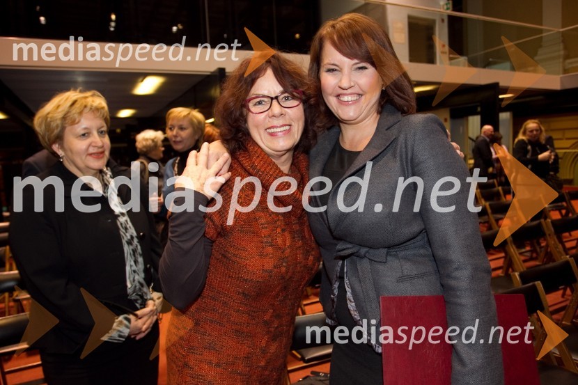  Anita Ogulin, Zveza prijateljev mladine;  Nina Zidar Klemenčič, odvetnicaUmrla je humanitarka Anita Ogulin