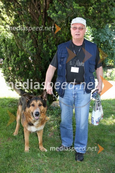 Branko Medik, sekretar sindikata SKEI1. Tačkov tek