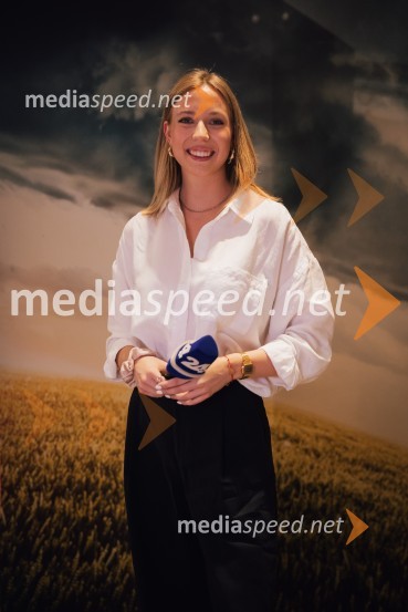  Tjaša Železen, novinarka POP TVAction Night s filmom Twister 2 v Cineplexx Ljubljana