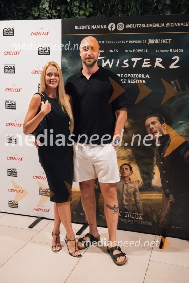  Sara Vrečko, spletna vplivnica;  ... Action Night s filmom Twister 2 v Cineplexx Ljubljana