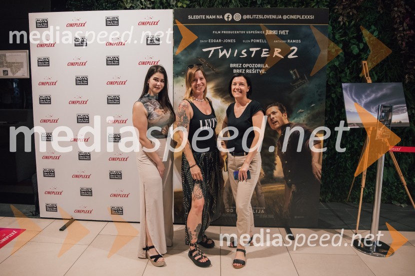  Simona Bračun Rok, Cineplexx;  ... ;  Andreja Purger, marketing CineplexxAction Night s filmom Twister 2 v Cineplexx Ljubljana