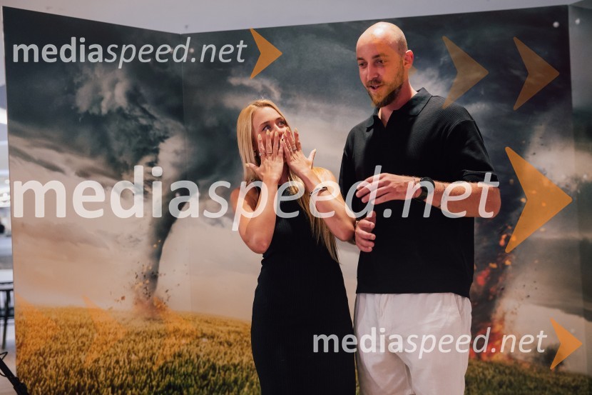  Sara Vrečko, spletna vplivnica;  ... Action Night s filmom Twister 2 v Cineplexx Ljubljana