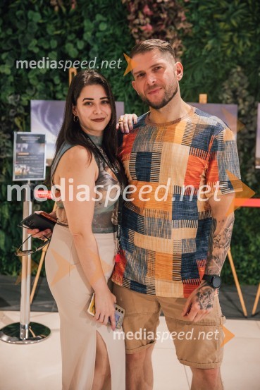  Simona Bračun Rok, Cineplexx;  Klemen Bunderla, radijski voditelj, radio AktualAction Night s filmom Twister 2 v Cineplexx Ljubljana