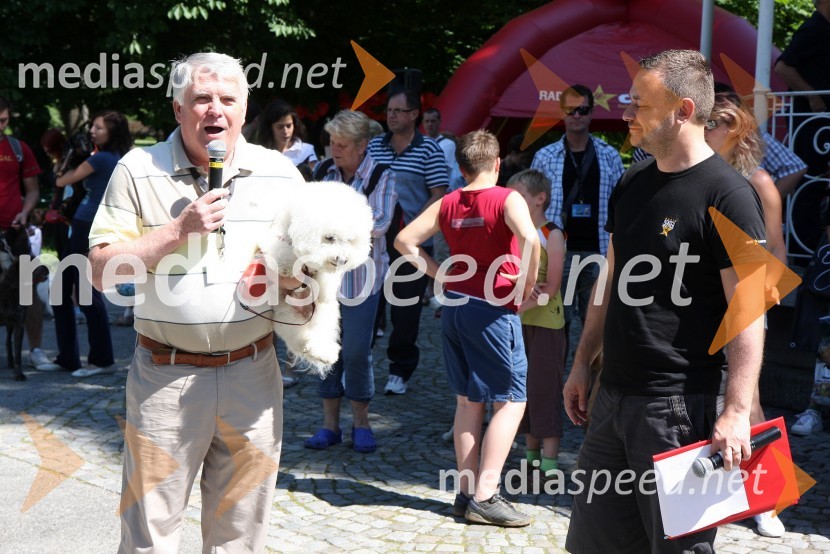 Prim. prof. dr. Erih Tetičkovič, predsednik Društva za varstvo in proti mučenju živali Maribor in Sašo Papp, moderator Radia Center1. Tačkov tek