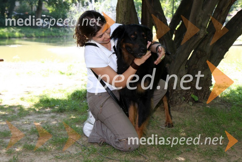 Natalija Bratkovič, voditeljica na televiziji RTS Maribor1. Tačkov tek