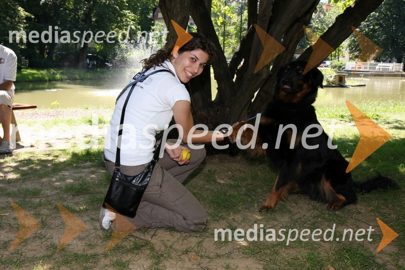 Natalija Bratkovič, voditeljica na televiziji RTS Maribor1. Tačkov tek