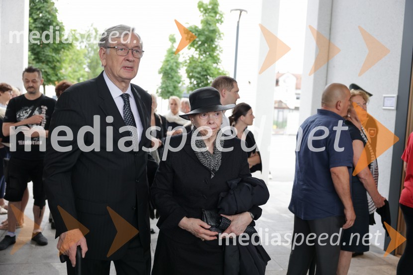  Danilo Türk, nekdanji predsednik Republike Slovenije;  Barbara Miklič TürkSlovo od humanitarke Anite Ogulin