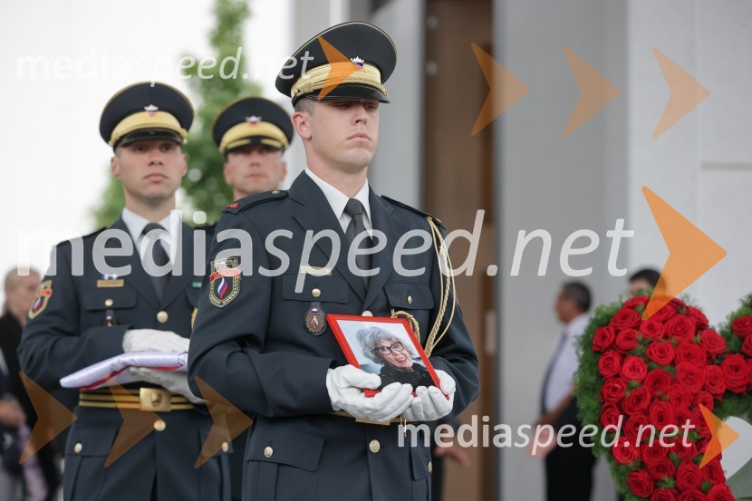 Slovo od humanitarke Anite Ogulin