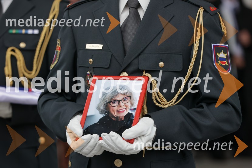 Slovo od humanitarke Anite Ogulin