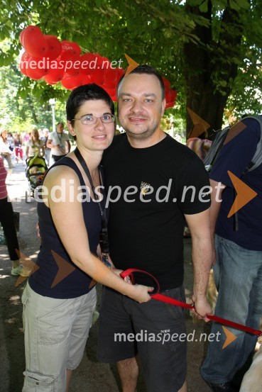 Sašo Papp, moderator Radia Center in soproga Lenja Faraguna Papp1. Tačkov tek