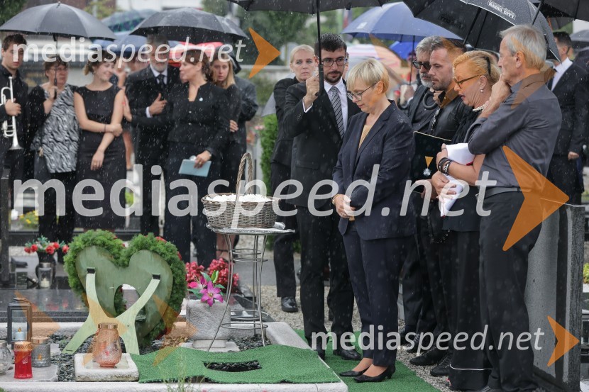 dr. Nataša Pirc Musar, predsednica Republike SlovenijeSlovo od humanitarke Anite Ogulin