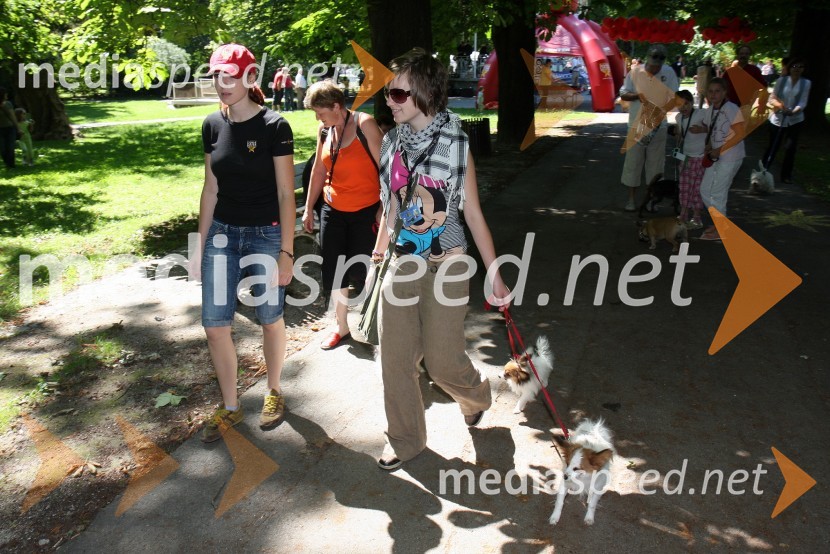 Tina Marinšek, pevka skupine Tabu1. Tačkov tek
