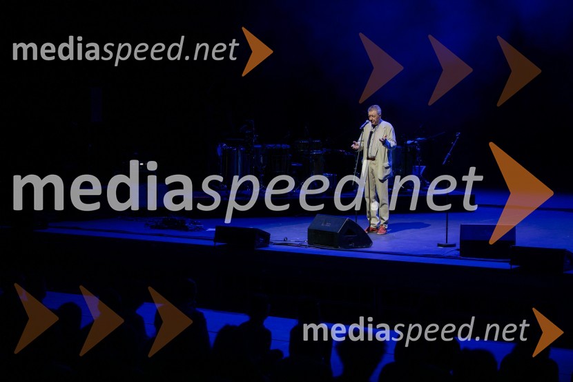  Brane Rončelj, glasbeni urednik, radijski in televizijski voditeljMargareth Menezes, koncert, Ljubljana Festival